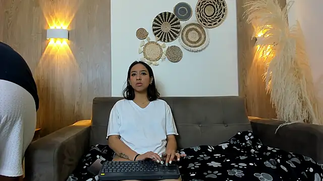Gaia n Nix online show from 05-29-26, 03:15