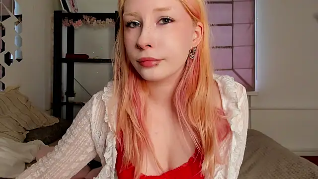 WarmAtEdges online show from 04-20-26, 02:42