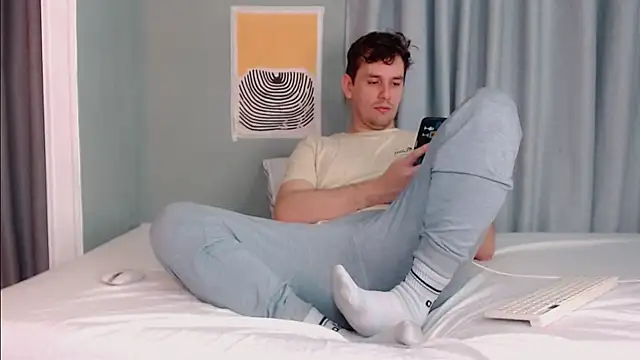 Luc 7 online show from 04-18-26, 02:15