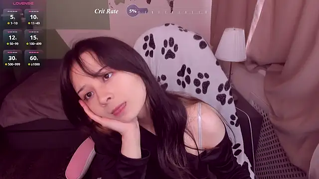 Snapshot of May_Ling chatting on 06-25-26, 11:26 May Ling online show from 06-25-26, 11:26