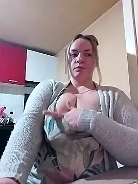 HotStepmommy4 online show from 02-20-26, 05:24