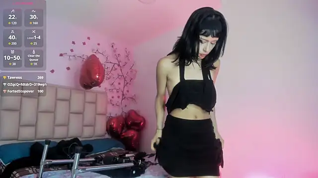 Snapshot of emma_cg chatting on 05-27-26, 01:57 emma cg online show from 05-27-26, 01:57