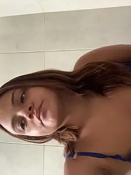 ayla0881 online show from 06-19-26, 01:48
