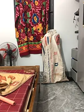 newbaby1 online show from 02-23-26, 01:08