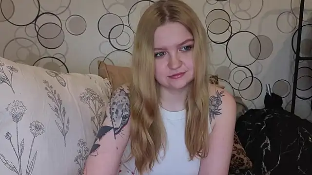 AnitaXVine online show from 06-01-26, 06:53