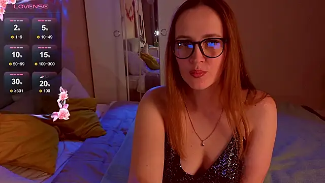 Snapshot of she_wolf chatting on 02-25-26, 02:27 she wolf online show from 02-25-26, 02:27