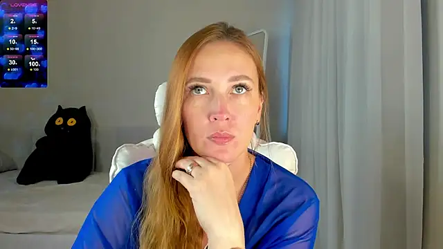 Snapshot of she_wolf chatting on 06-09-26, 01:56 she wolf online show from 06-09-26, 01:56