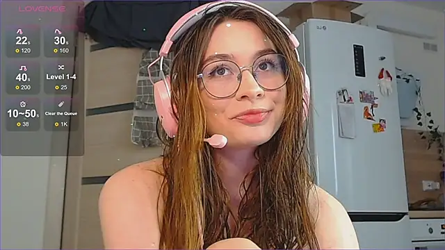 Snapshot of GhostLane chatting on 02-18-26, 10:55 GhostLane online show from 02-18-26, 10:55