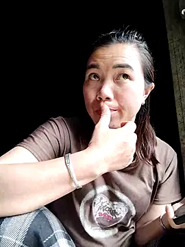 lovely-742 online show from 04-11-26, 03:44