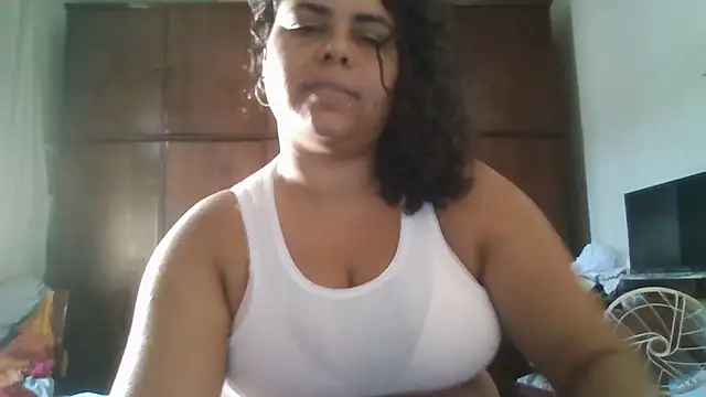 Snapshot of fromjungle chatting on 03-05-26, 11:06 fromjungle online show from 03-05-26, 11:06