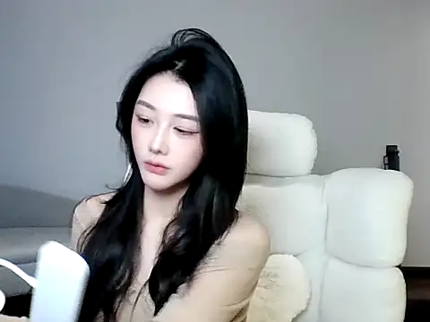 MedeLineayr online show from 03-01-26, 03:14