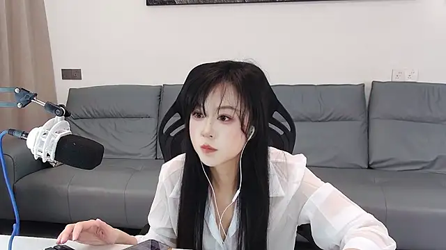 Snapshot of LX-MM chatting on 02-14-26, 08:00 LX-MM online show from 02-14-26, 08:00