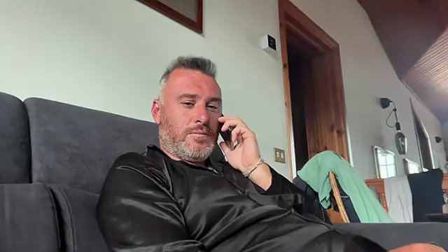 marcovik1 online show from 05-19-26, 05:41