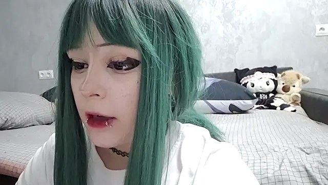 NaomiJess online show from 04-23-26, 12:34