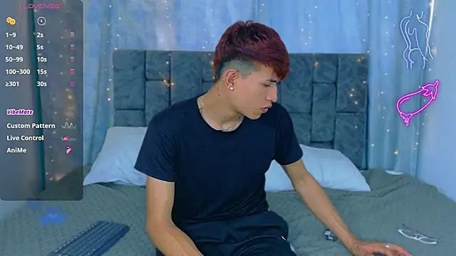 NicolasTorrez online show from 03-25-26, 07:09