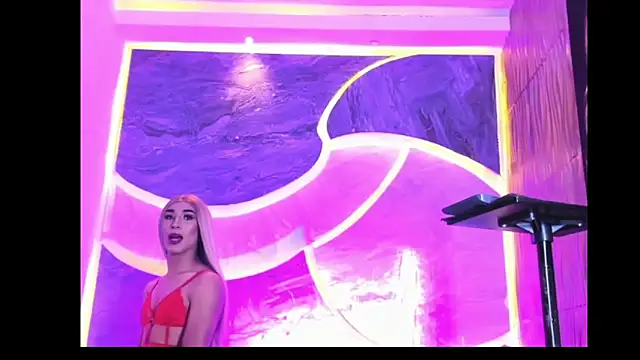 Snapshot of Vicky_and_Jeyco chatting on 03-23-26, 04:38 Vicky and Jeyco online show from 03-23-26, 04:38