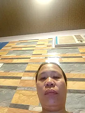 squirtshantal online show from 04-04-26, 02:21