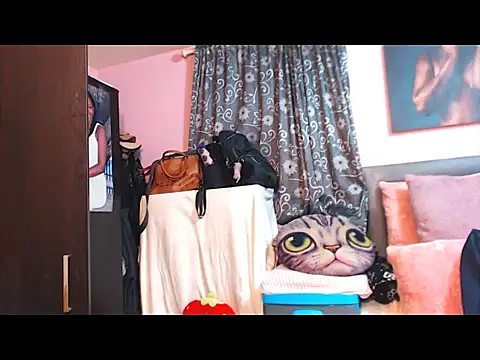 alanalaurent15 online show from 04-10-26, 08:52