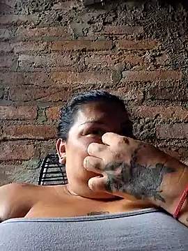 Juli Powl online show from 03-19-26, 03:49