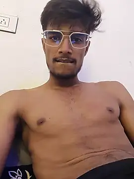Snapshot of kaushikhotty chatting on 07-11-26, 08:39 kaushikhotty online show from 07-11-26, 08:39