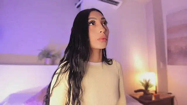 Snapshot of _victoria_lee chatting on 05-28-26, 12:24 victoria lee online show from 05-28-26, 12:24