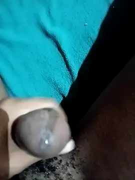 Snapshot of Naughtyboyz063 chatting on 02-13-26, 01:01 Naughtyboyz063 online show from 02-13-26, 01:01