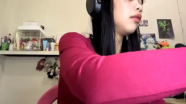 GloryKulikowski online show from 02-27-26, 01:16