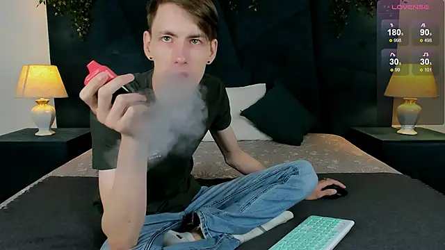 Erick Wilson online show from 11-22-25, 05:06