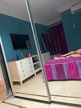 safadinhaputinha69 online show from 02-18-26, 08:38