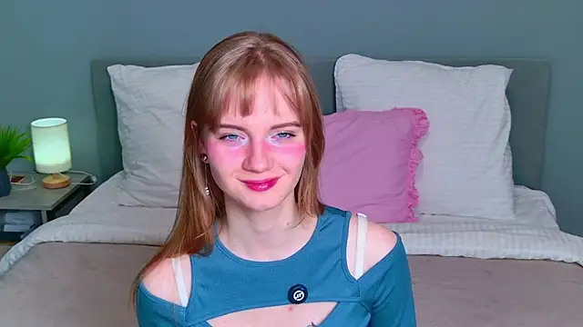 ElfieWhite online show from 05-12-26, 06:27