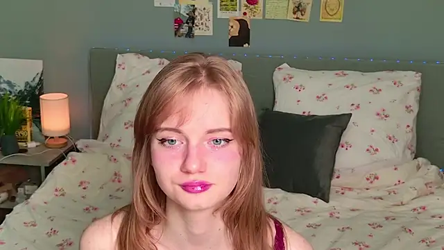 ElfieWhite online show from 06-04-26, 06:14