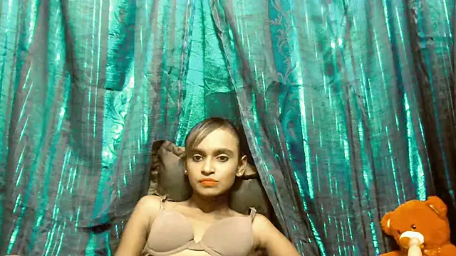 SassyXindian online show from 03-17-26, 06:50