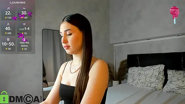 Emily Lews online show from 03-11-26, 01:22