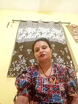 Priti hote online show from 07-28-26, 05:12