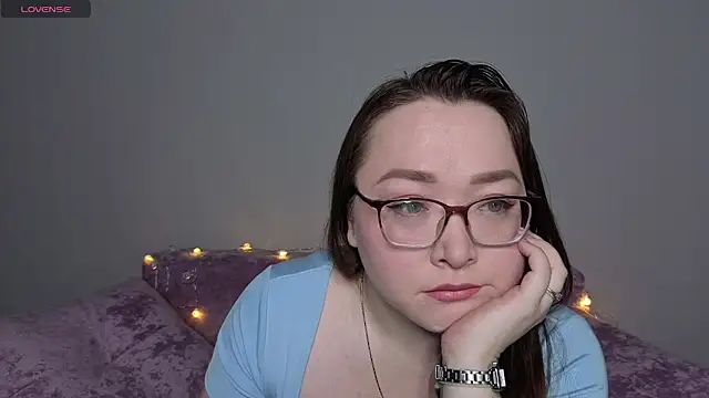 Daina waga online show from 02-18-26, 01:34