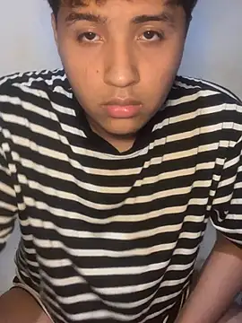 Snapshot of lalitopp chatting on 02-20-26, 08:31 lalitopp online show from 02-20-26, 08:31