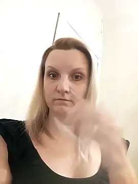 SusanGold9211 online show from 02-27-26, 09:42