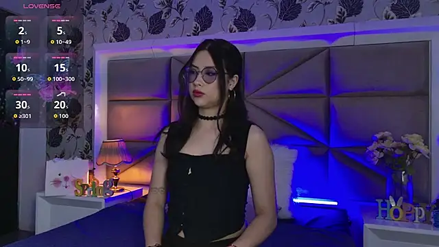 LilyClarck online show from 04-06-26, 08:10