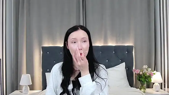 VikkyVonn online show from 04-09-26, 10:42