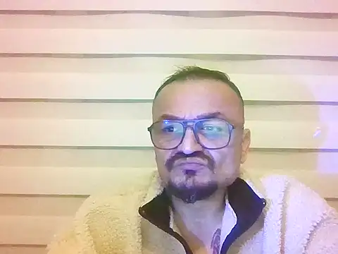 Snapshot of hardbigdevil chatting on 03-21-26, 06:55 hardbigdevil online show from 03-21-26, 06:55