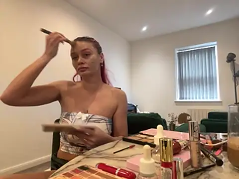 FoxyValentine online show from 04-10-26, 11:37