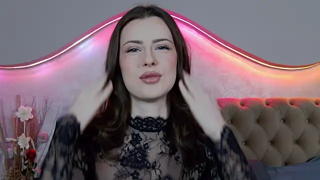 Snapshot of AmberVonDe chatting on 02-17-26, 06:25 AmberVonDe online show from 02-17-26, 06:25