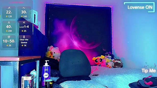 Snapshot of ThaliGirl21 chatting on 05-22-26, 11:21 ThaliGirl21 online show from 05-22-26, 11:21