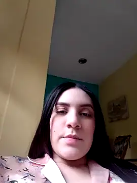 Snapshot of Rosellaa chatting on 05-27-26, 08:17 Rosellaa online show from 05-27-26, 08:17
