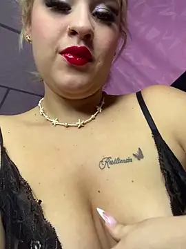 Snapshot of jimenadelaoz chatting on 03-09-26, 07:23 jimenadelaoz online show from 03-09-26, 07:23