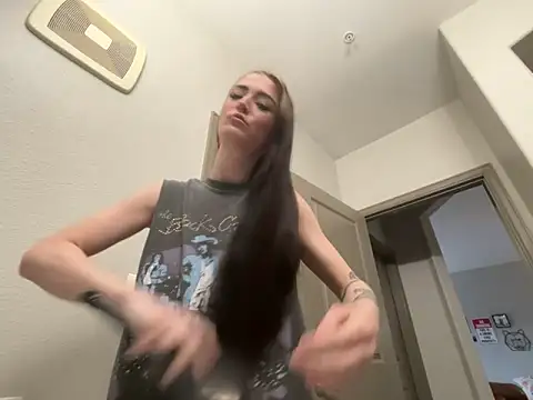 ash10alex online show from 04-12-26, 08:14