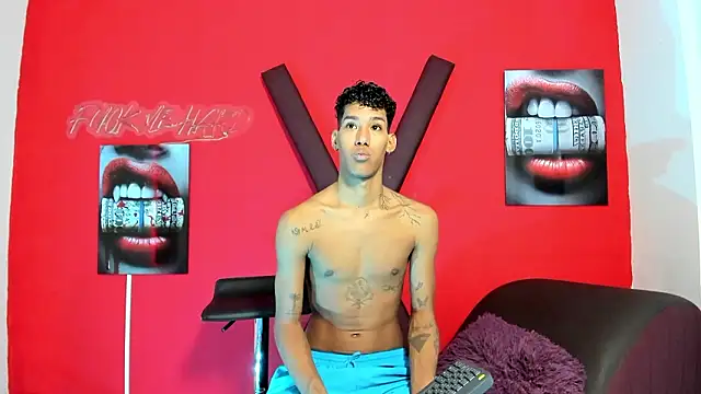 GREEN BOYS online show from 03-10-26, 07:24