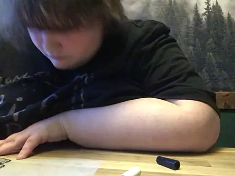 Snapshot of plushietoy chatting on 03-04-26, 01:55 plushietoy online show from 03-04-26, 01:55