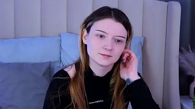 AlyssFrost online show from 07-29-26, 02:10