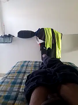 isuru lakshan online show from 03-15-26, 07:03